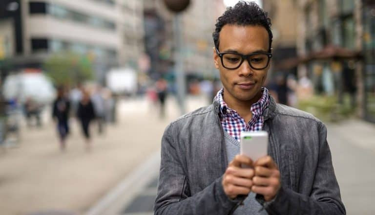 我是不是发短信太频繁了？16个迹象告诉你对方觉得你太粘人